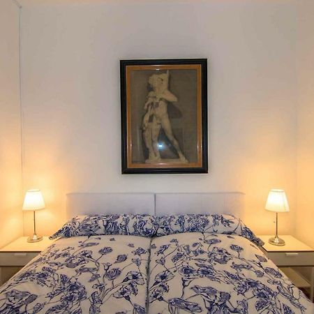 Apartamento Piamonte Appartement Madrid Buitenkant foto